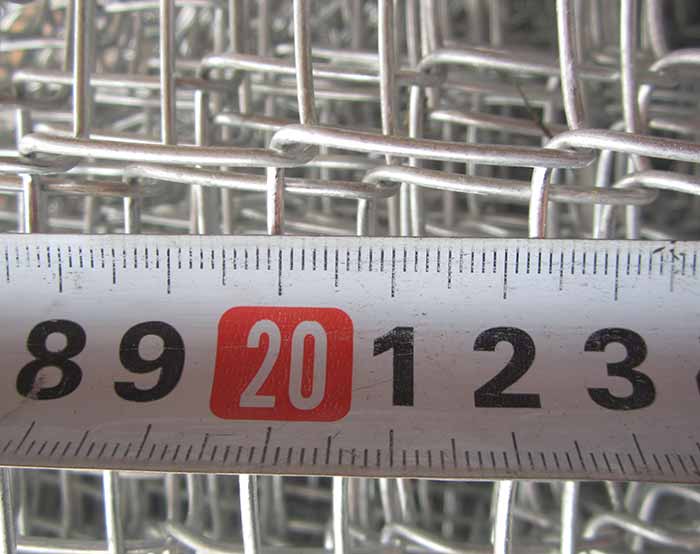Hot dipped galvanized Chain link fence